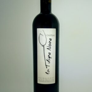 Représentation d'une bouteille de Château La Tulipe Noire rouge.