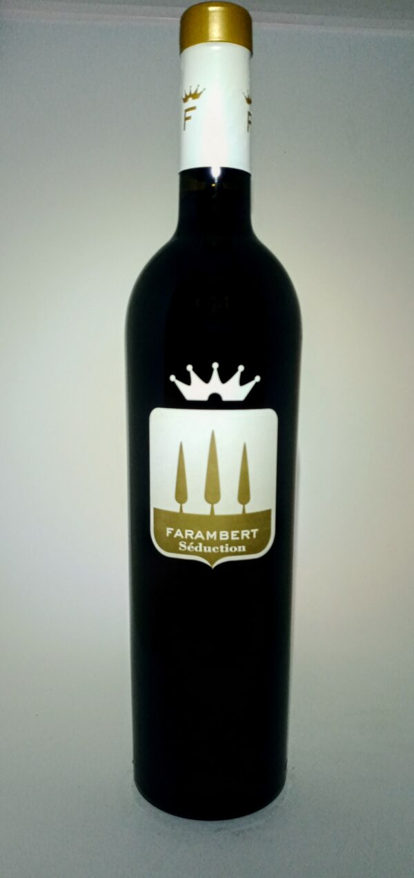 Image d'une bouteille de Château Farambert rouge.