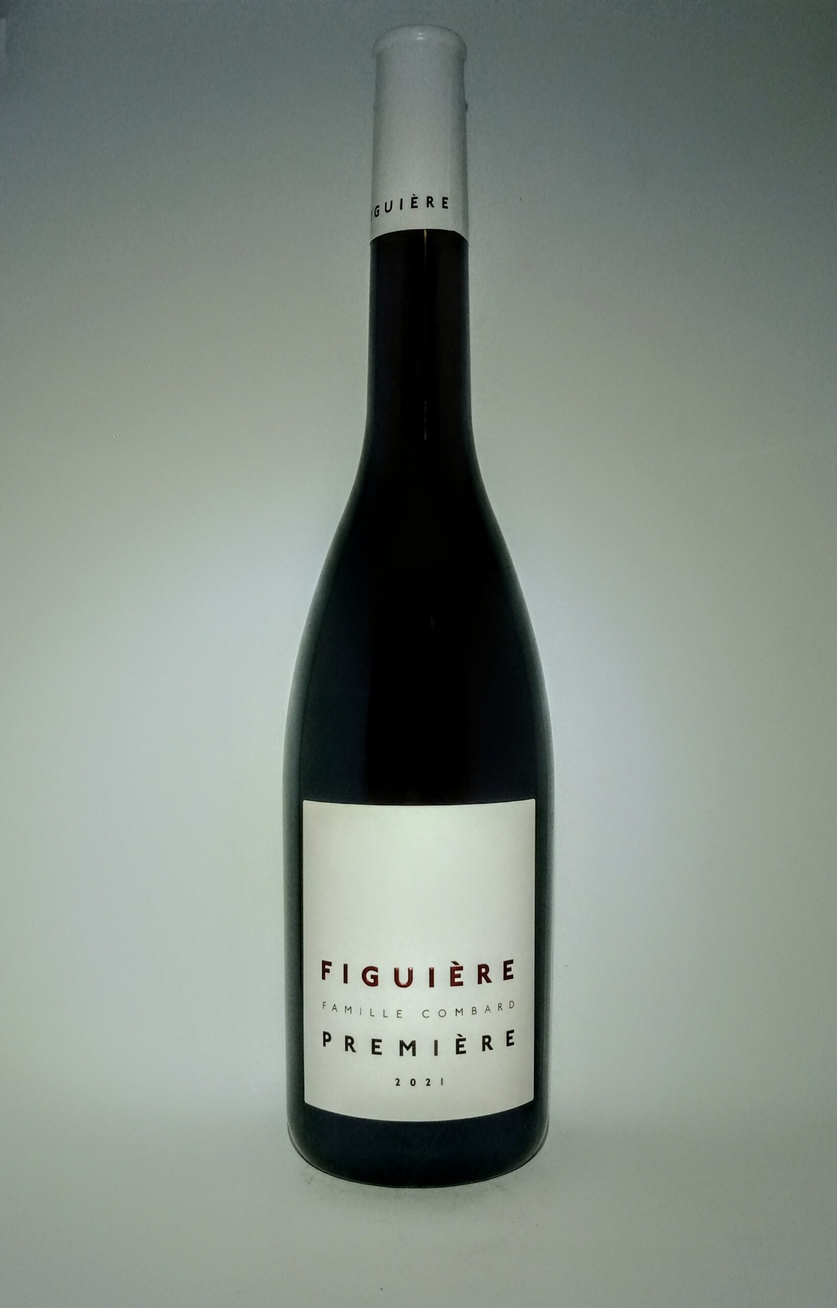 Image présentant une bouteille de vin Figuière Première rouge.