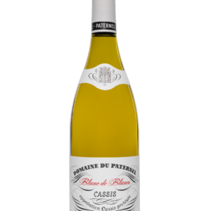 Photographie mettant en avant une bouteille de vin de Cassis, le Paternel Blanc de Blancs.
