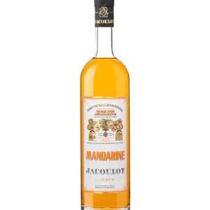 Représentation photographique d'une bouteille de liqueur de mandarine jacoulot.