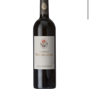 Image représentant une bouteille de Château Vignelaure rouge en appellation Coteaux d’Aix-en-Provence.